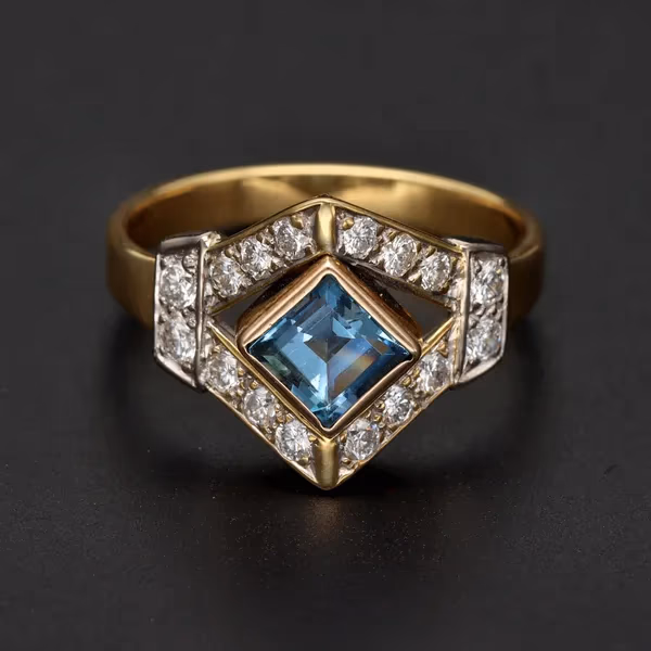 18ct Yellow Gold Aquamarine & Diamond Ring