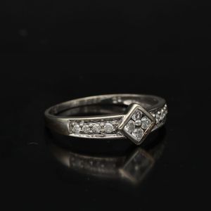 Art Deco Style 9ct White Gold Diamond Ring