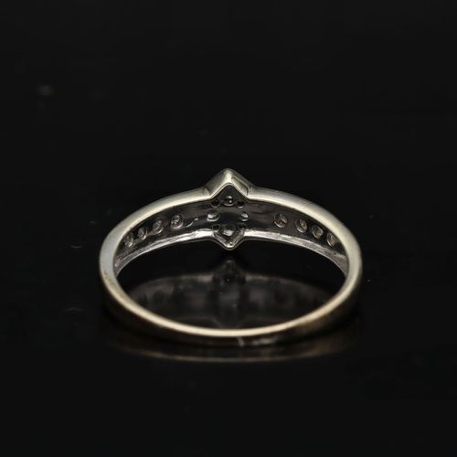 Art Deco Style 9ct White Gold Diamond Ring image-4