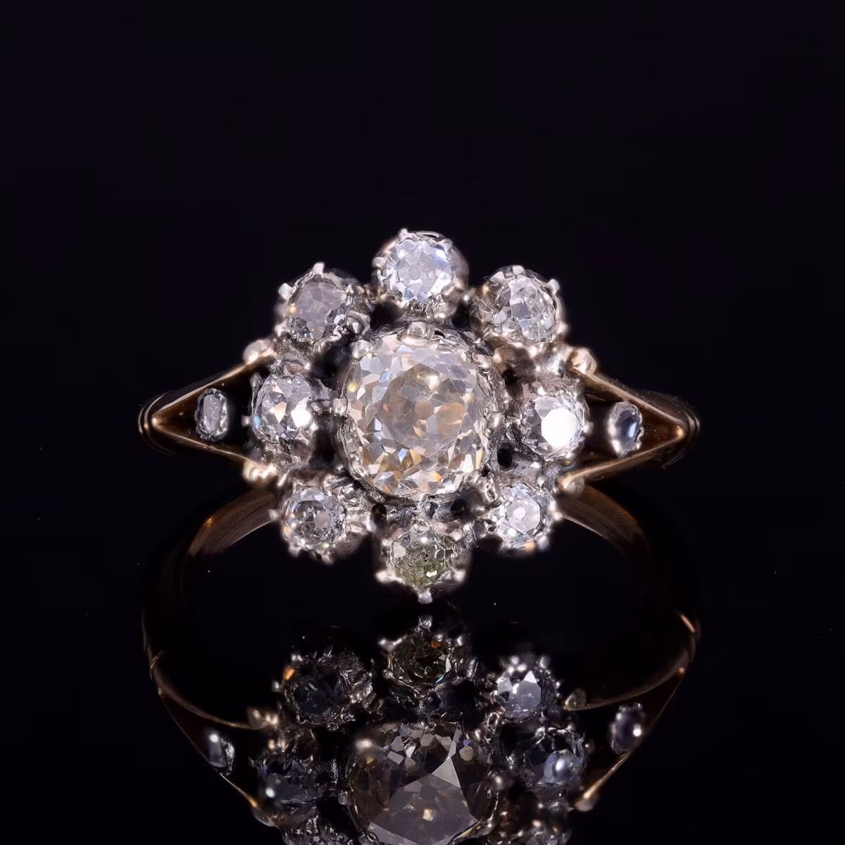 360° view of The Antique Georgian Eleven Old European Cut Diamond Cluster Ring