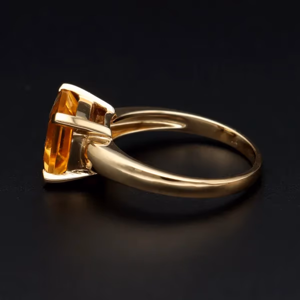Gold 2ct Citrine Ring