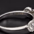 18ct White Gold & Diamond Ring