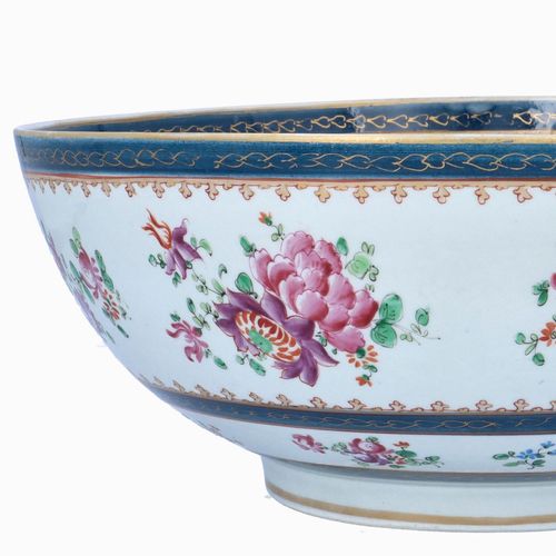 19th Century Chinese Porcelain Punch Bowl image-2