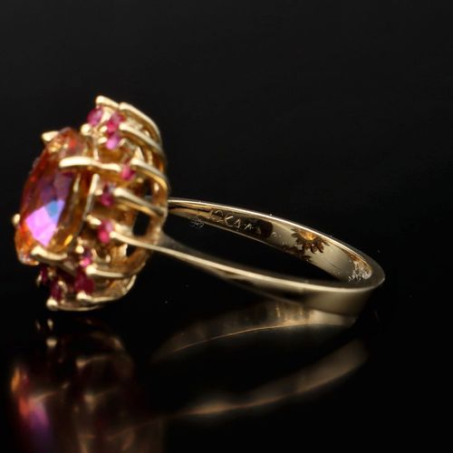 10ct Gold Ruby and Topaz Ring image-5