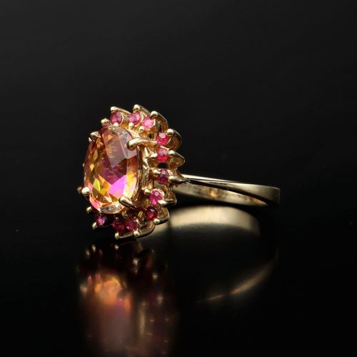 10ct Gold Ruby and Topaz Ring image-3