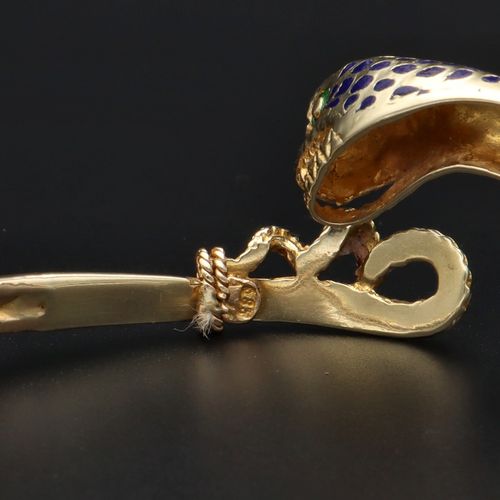 14ct Gold Snake Bangle image-4