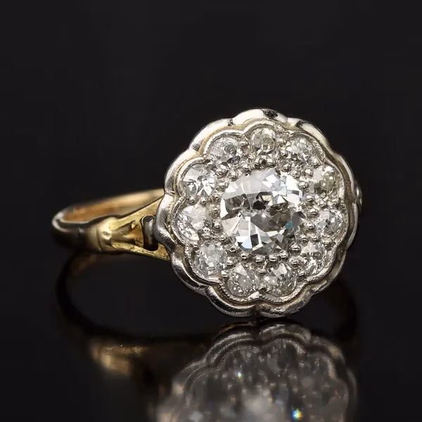 18ct Gold Diamond Cluster Ring