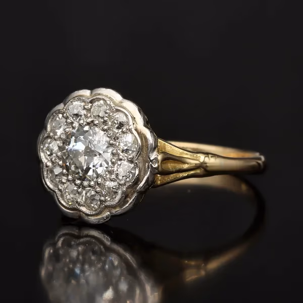 18ct Gold Diamond Cluster Ring