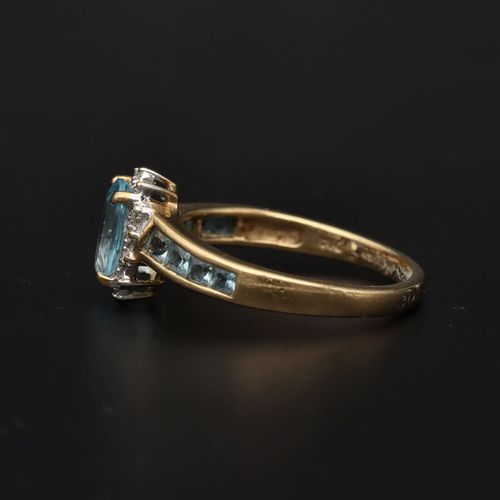 9ct Gold Diamond and Topaz Ring image-3