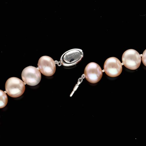 Large Pink Cultured Pearl Necklace image-5