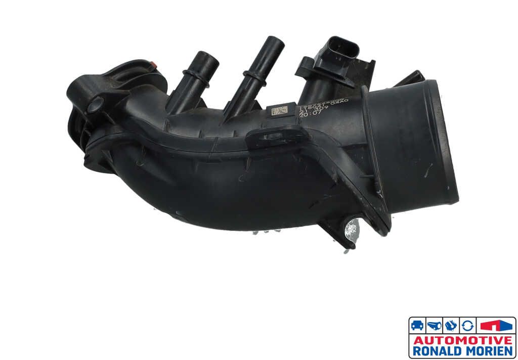 Used Air intake hose Renault Megane IV (RFBB) 1.3 TCe 140 16V Price € 25,00 Margin scheme offered by Automaterialen Ronald Morien B.V.