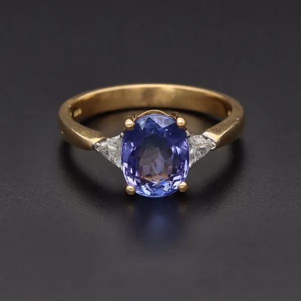 18ct Gold Tanzanite and Diamond Ring