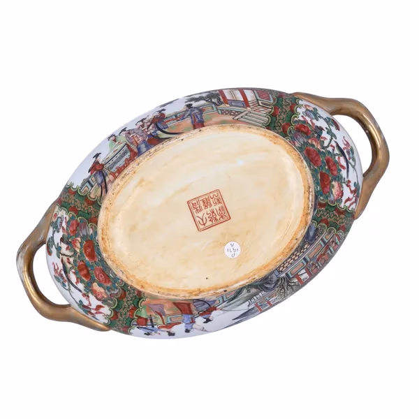 Chinese Export Large Porcelain Tureen