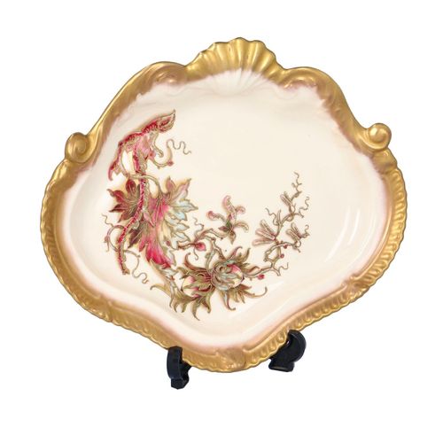 Pair of 19th Century Royal Worcester Moulded Cabinet Dishes image-4