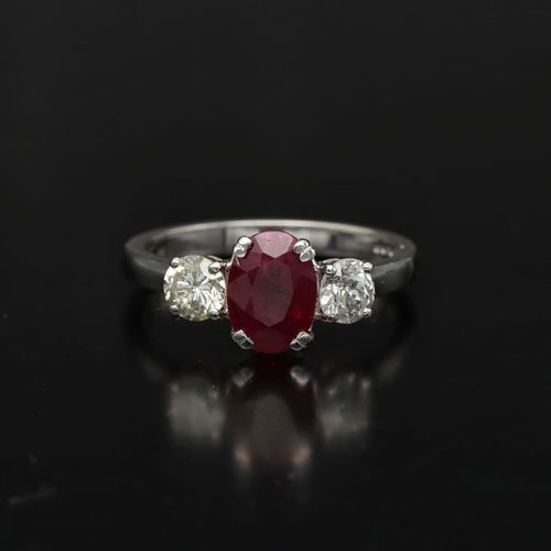 18k Ruby and Diamond Ring image-2