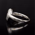 18k White Gold Diamond Ring