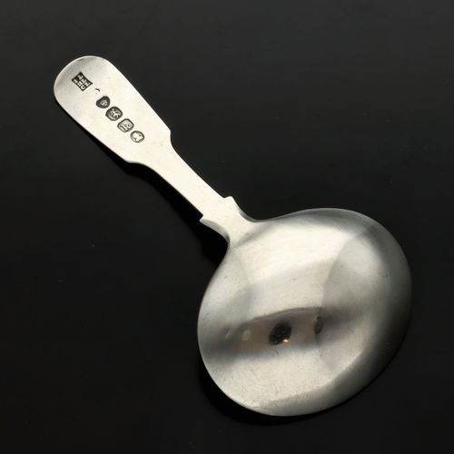 George IV Period Silver Caddy Spoon image-3