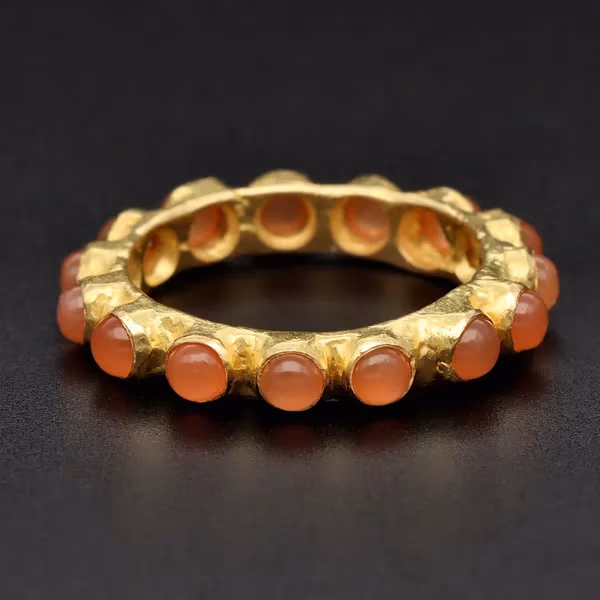 18ct Yellow Gold & Orange Moon Stones Ring