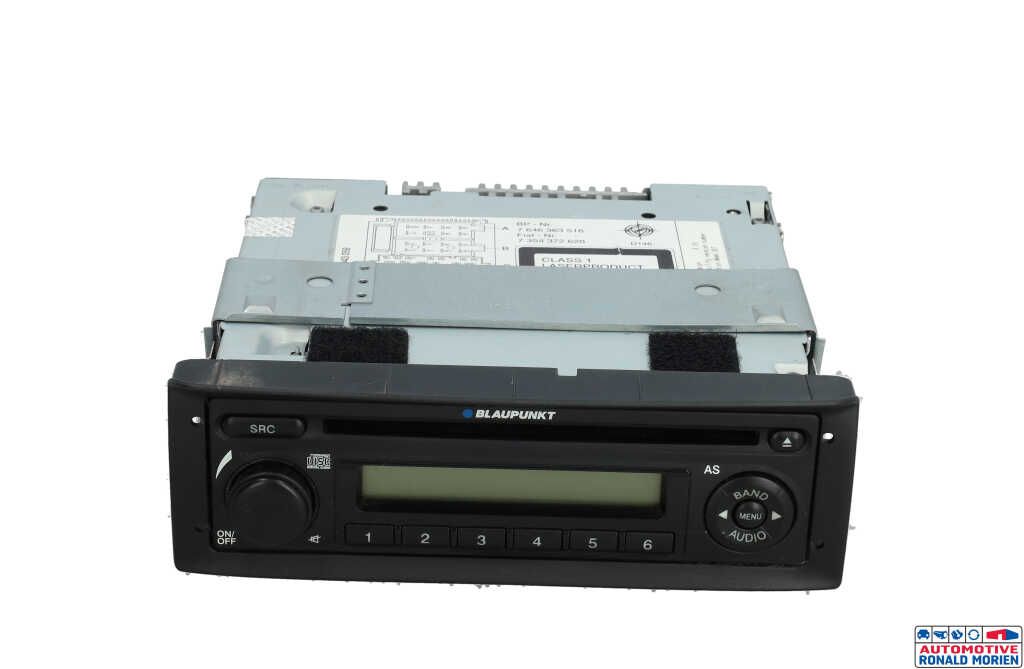 Gebrauchte Radio CD Spieler Fiat Doblo Cargo (223) 1.3 D 16V Multijet Preis € 59,00 Margenregelung angeboten von Automaterialen Ronald Morien B.V.