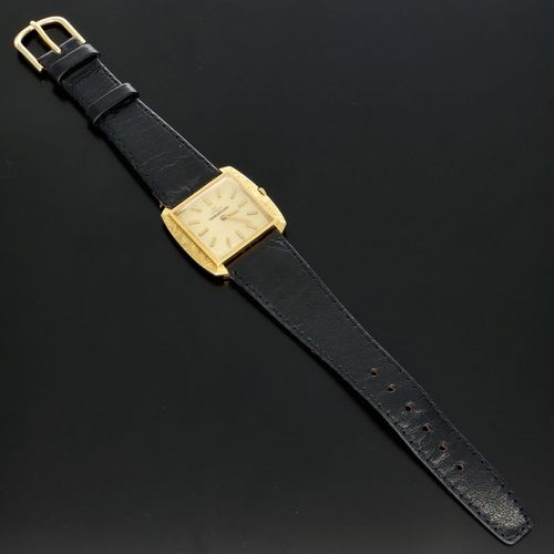 1970s 18ct Gold Jaeger LeCoultre Watch image-4