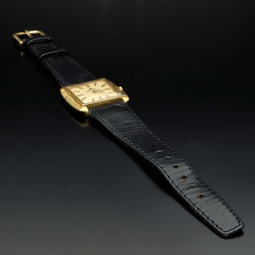 1970s 18ct Gold Jaeger LeCoultre Watch image-5
