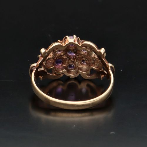 9ct Gold and Amethyst Cluster Ring image-5