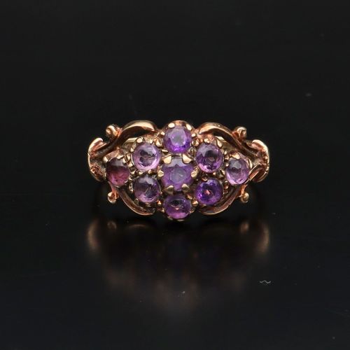 9ct Gold and Amethyst Cluster Ring image-2