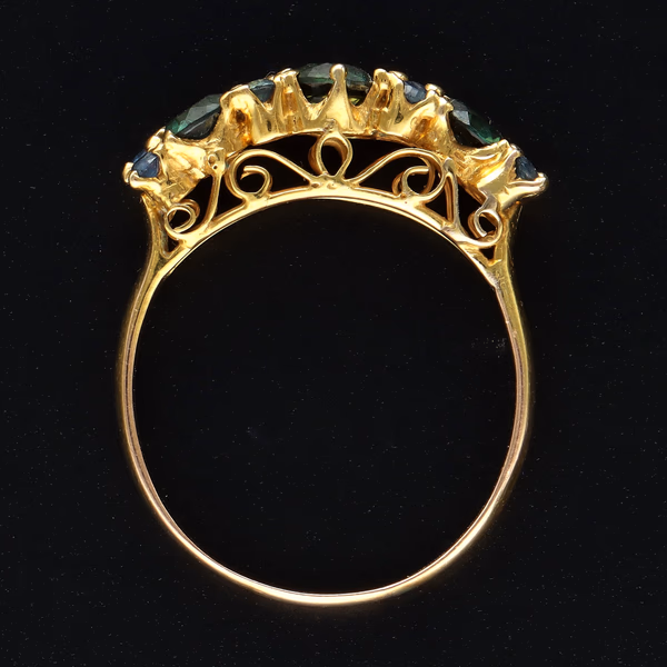 14ct Vintage Sapphire Multi Stone Ring