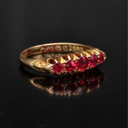 18ct Gold Ruby Ring image-1