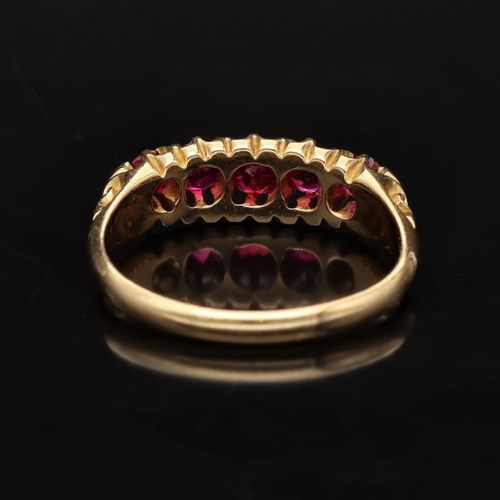 18ct Gold Ruby Ring image-5