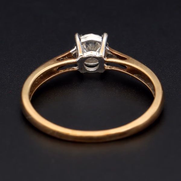 Gold 0.25ct Brilliant-Cut Diamond Ring