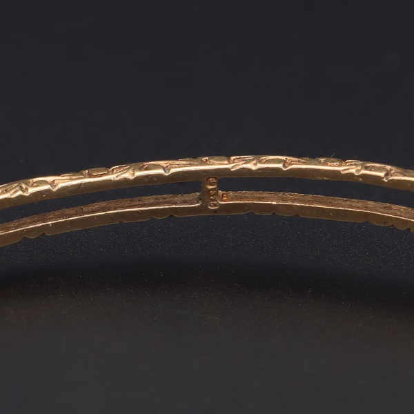 9ct Yellow Gold Amethyst and Opal Bangle