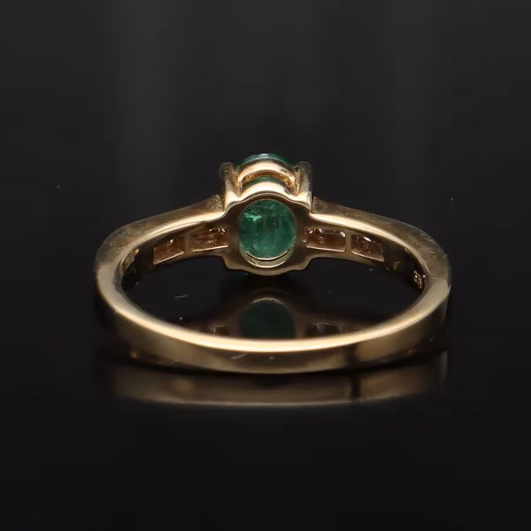 9ct Yellow Gold Emerald and Diamond Ring