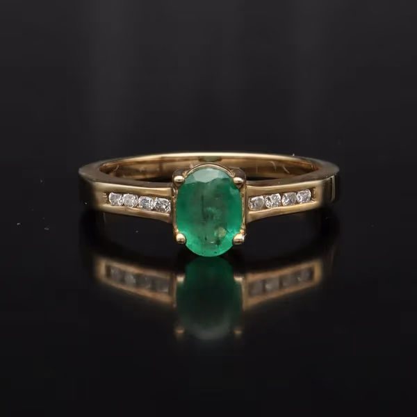9ct Yellow Gold Emerald and Diamond Ring