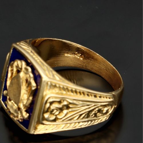 Vintage 14 and 18ct Gold and Enamel Crest Ring image-5