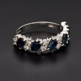 18ct Gold Sapphire and Diamond Ring