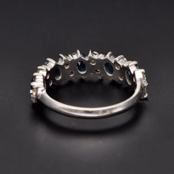 18ct Gold Sapphire and Diamond Ring