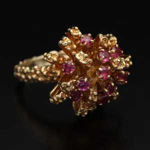 9ct Gold Ruby Ring