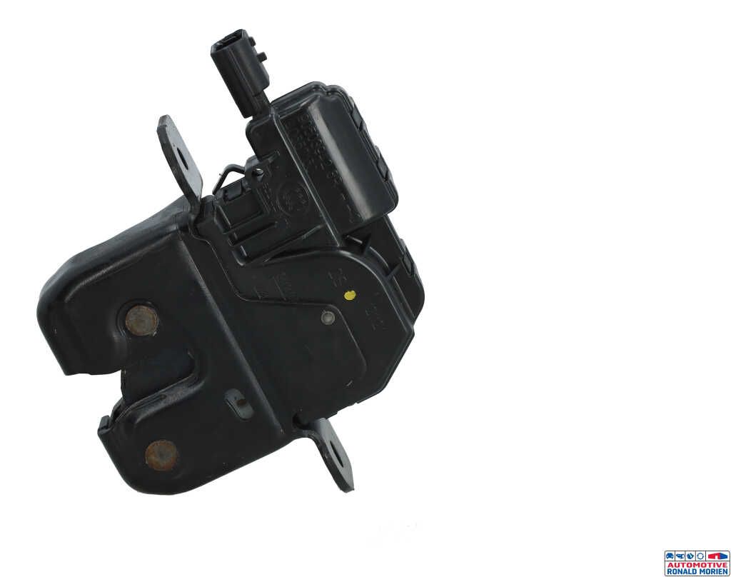 Used Tailgate lock mechanism Nissan Micra (K14) 1.0 IG-T 92 Price € 25,00 Margin scheme offered by Automaterialen Ronald Morien B.V.