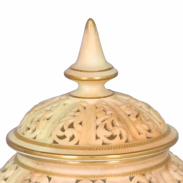 Grainger Royal China Works Pot