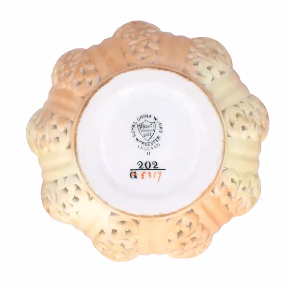 Grainger Royal China Works Pot