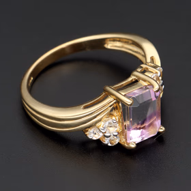 9ct Gold Amertrine Diamond Dress Ring. Size N