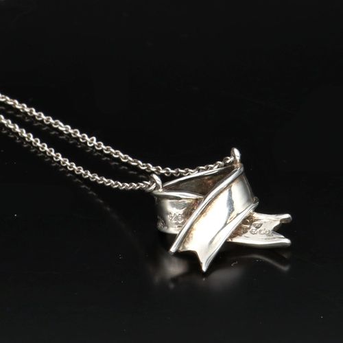 Tiffany and Co Silver Ribbon Pendant Necklace image-3