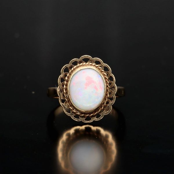 Vintage 9ct Gold Opal Ring