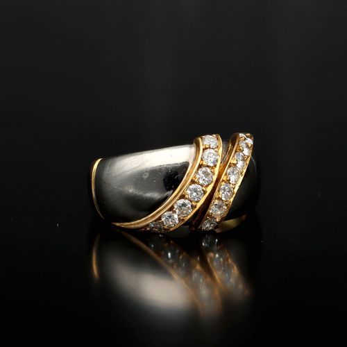 18ct Bi-colour Gold Brilliant cut Diamond Ring image-1
