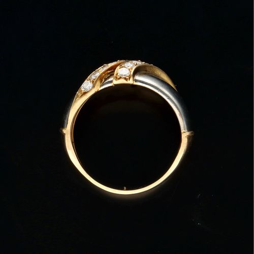 18ct Bi-colour Gold Brilliant cut Diamond Ring image-6