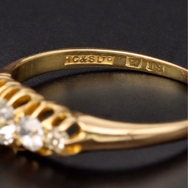 18ct Gold Five Stone Diamond Ring