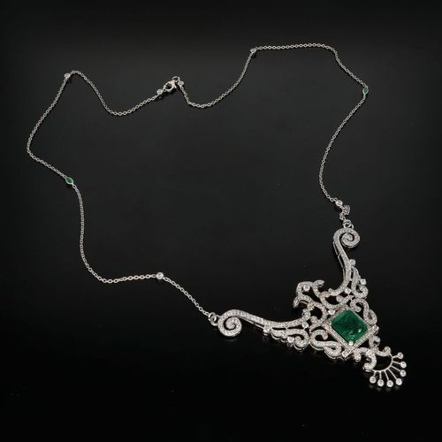 Fabulous Platinum, Diamond and Emerald Necklace image-3