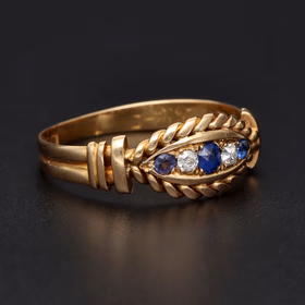 Victorian 18ct Gold Sapphire & Diamond Ring