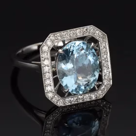 18ct Gold Aquamarine and Diamond Ring